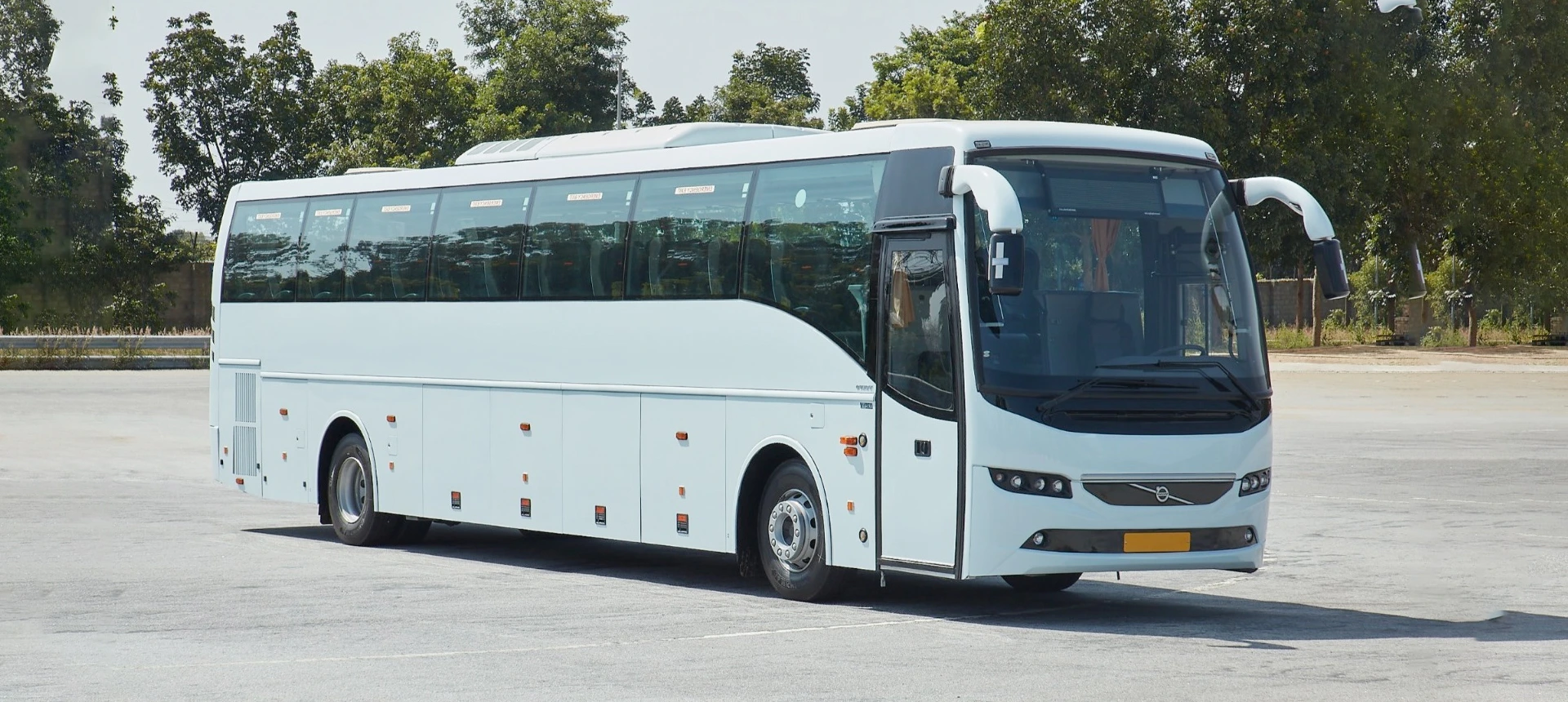 45 seater Volvo Bus Hire for Jaipur Tour